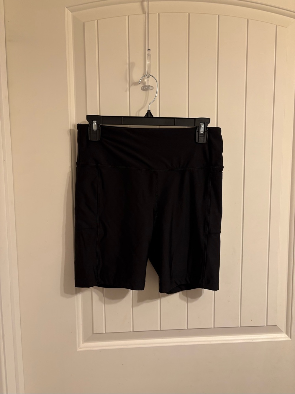 Lands' End Black Women's Bike Shorts with Side Pockets